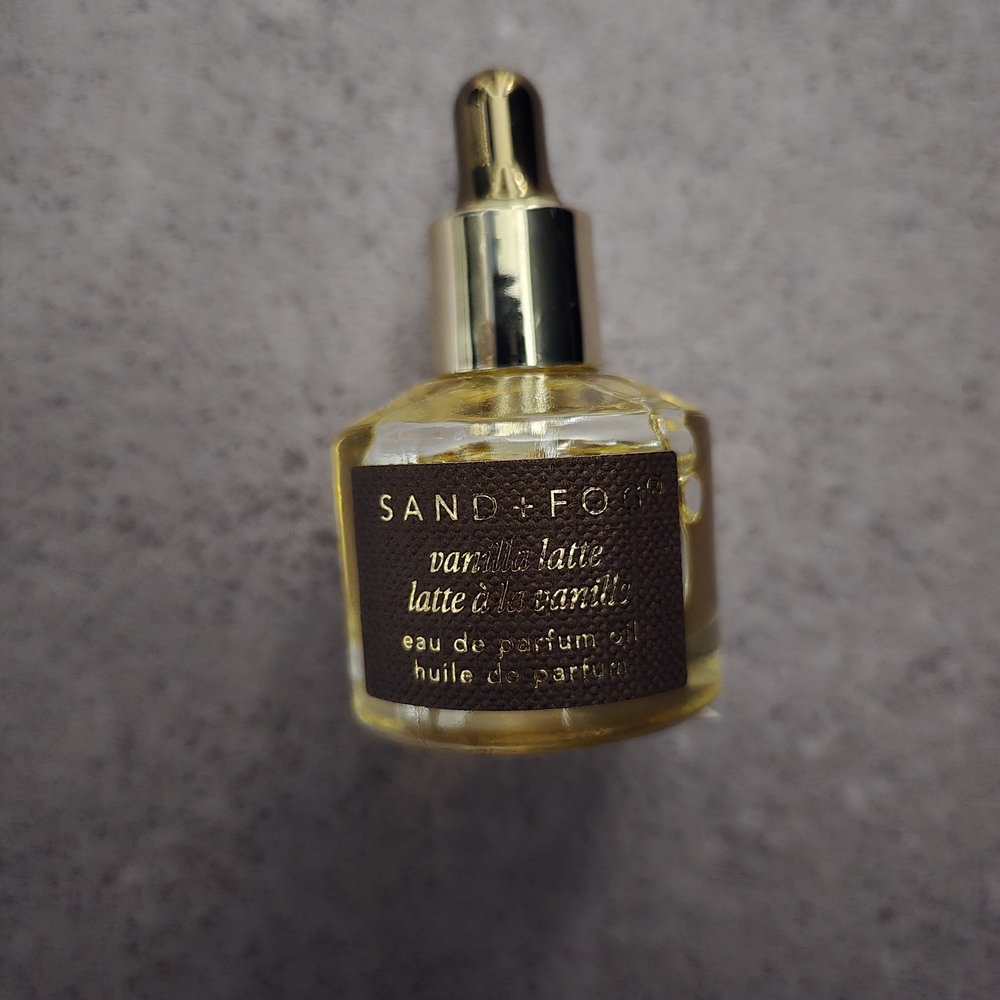 NWOT. Vanilla Latte perfume Oil. 10ml.